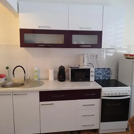 Megi Apartman *