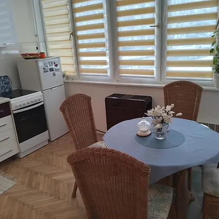 Apartman Vila Home Apartment *